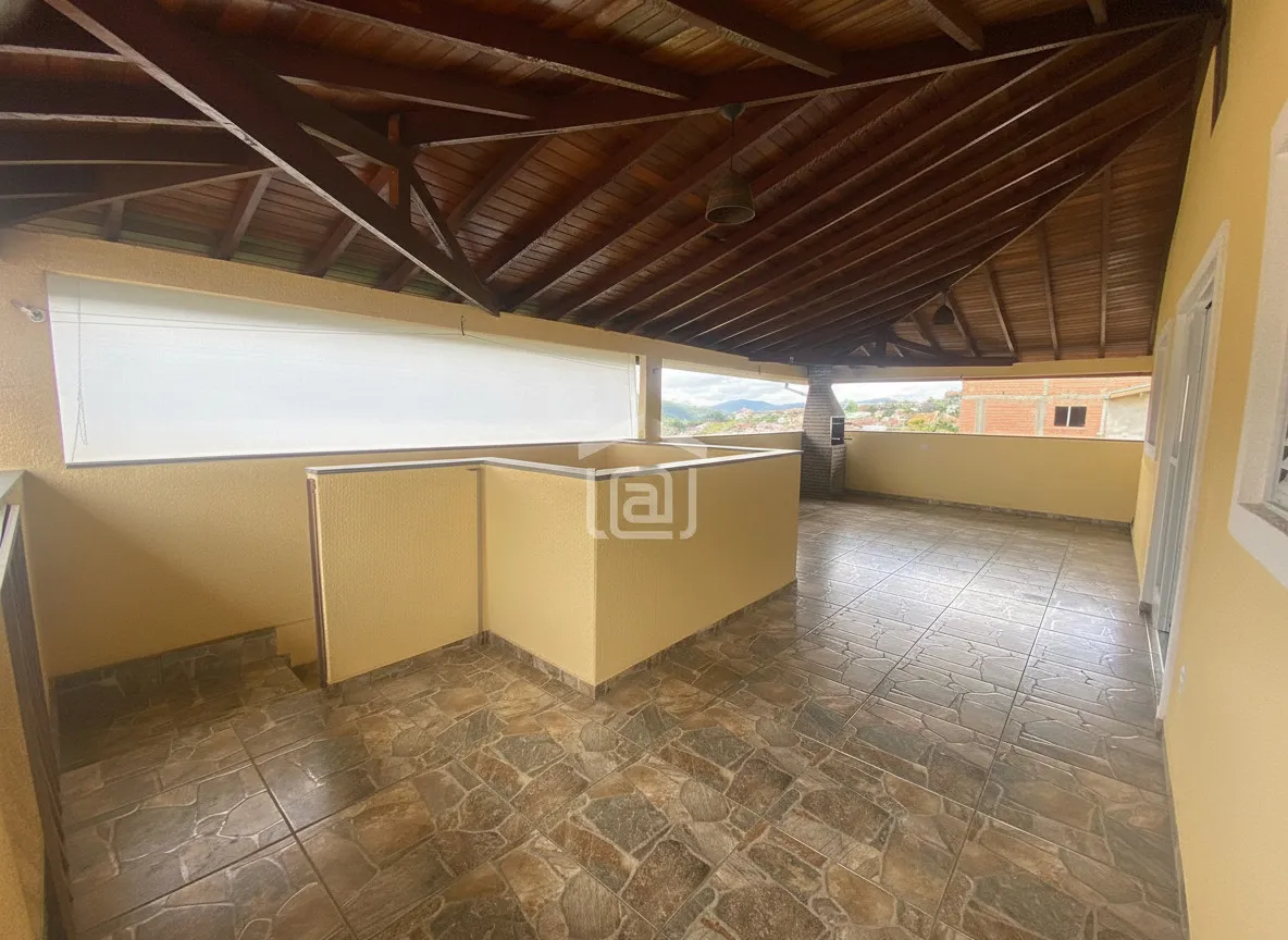 Imagem Casa 3 quartos à venda em Estância São José, Poços de Caldas