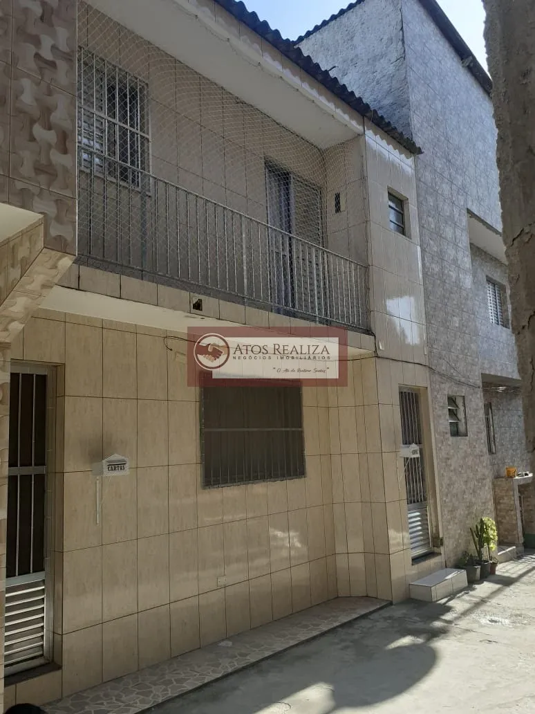 Imagem Casa em Terceira Divisão de Interlagos - São Paulo: 72M², 2 Dormitórios, 2 Banheiros por R$ 155.000,00 para venda e locação