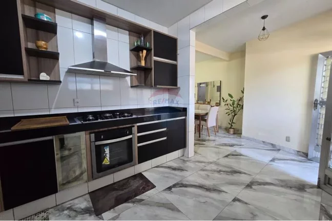 Imagem Casa á venda com 2 quartos com 386m² em Realengo - Rio de Janeiro