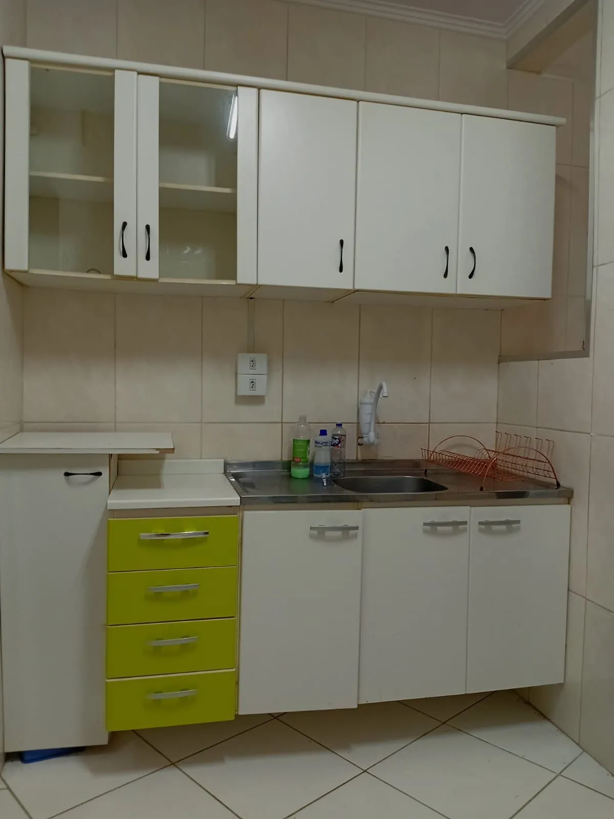 Imagem Apartamento 3 dormitórios, frente, sacada no bairro Santana - Porto Alegre - RS