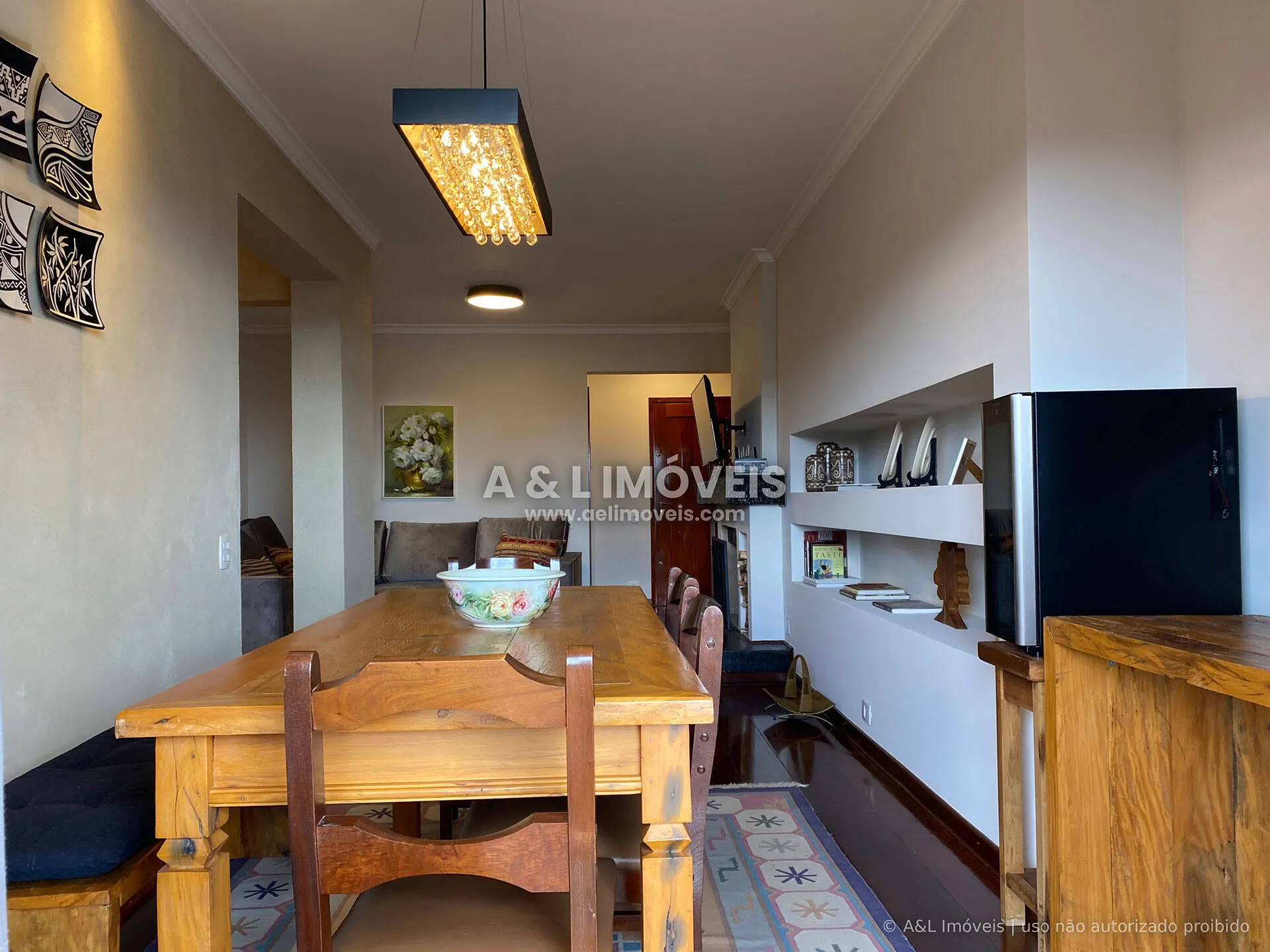 Imagem Apartamento à venda em Campos do Jordão - Com 03 dormitórios