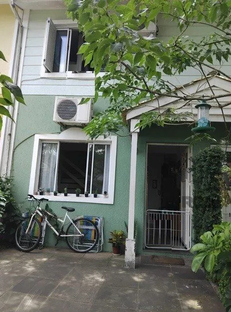 Imagem Casa em condomínio no Sarandi de 2d vaga e infra