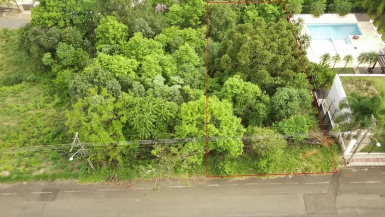 Foto do imóvel Terreno para Venda em Concórdia, Jardim em Veneto