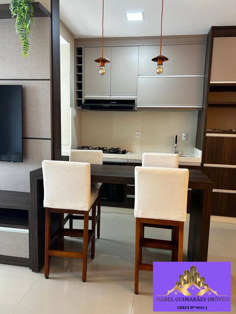 Imagem Apartamento Mobiliado, Frente Mar, 02 Suítes, no Centro de Navegantes
