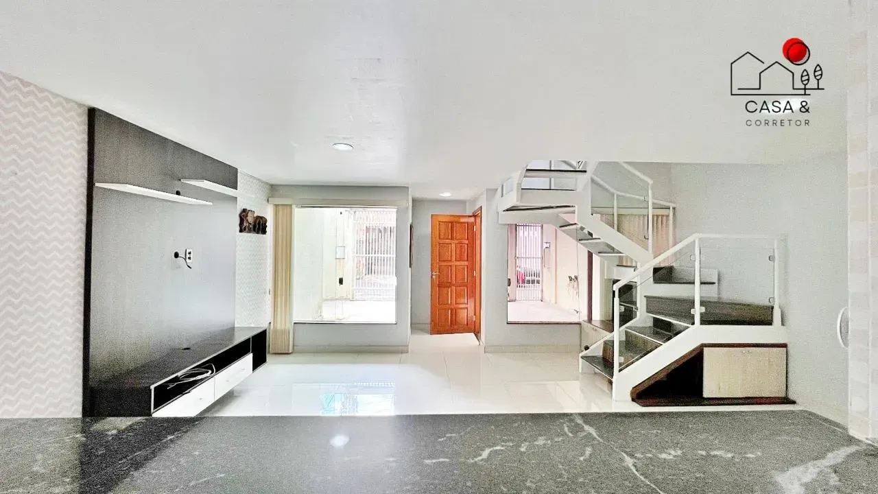 Imagem Sobrado com 2 Quartos à Venda, 126 m² em Compensa - Manaus