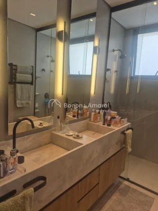 Imagem Sobrado de alto padrão com 361 m² no Condomínio Santorini, em localização privilegiada e com fu...