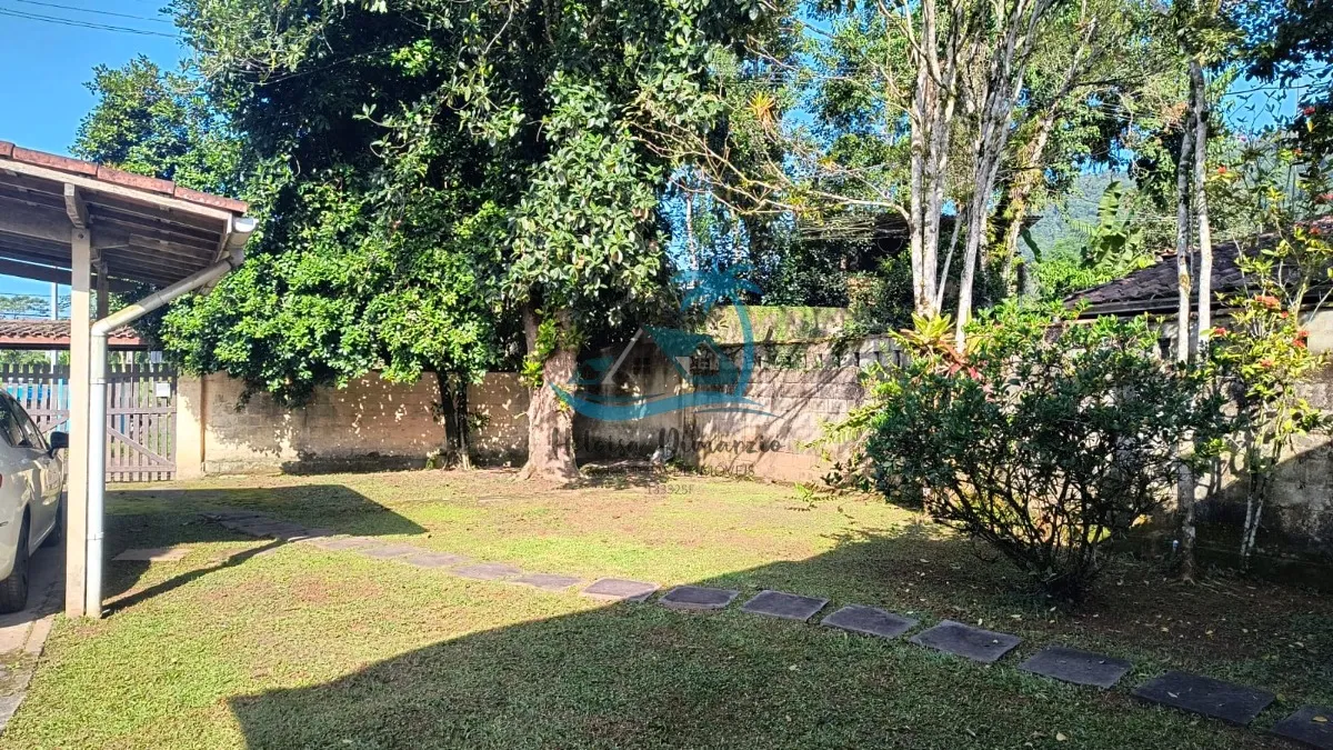 Imagem Linda casa térrea à venda no Perequê-açu, em Ubatuba, a 800m da orla