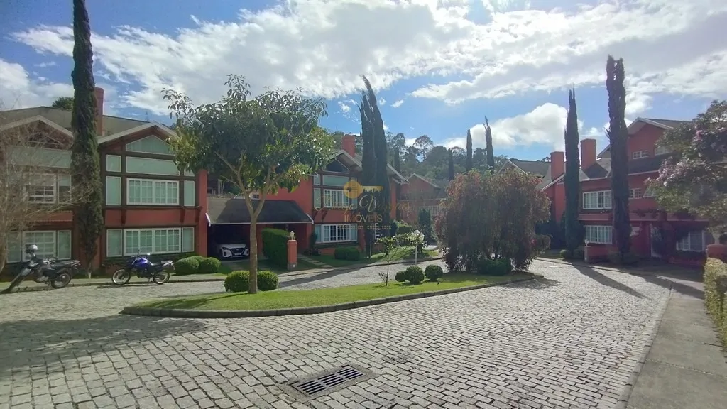 Imagem Casa em Condomínio para Venda em Teresópolis / RJ no bairro Iucas