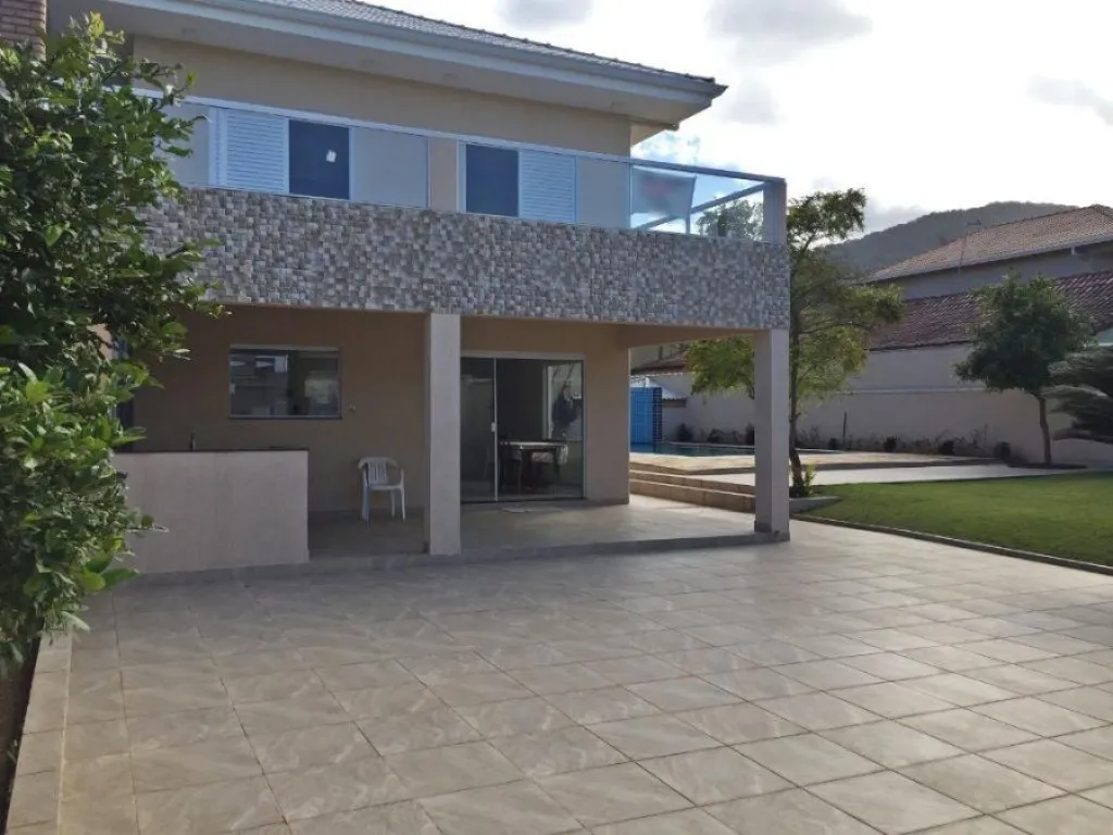 Imagem CASA COM 165,00 m² - SOLEMAR - PRAIA GRANDE SP