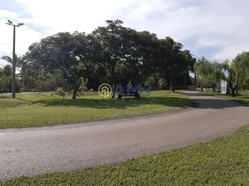 Imagem Viva a tranquilidade e o contato com a natureza no Condomínio Alto da Boa Vista!