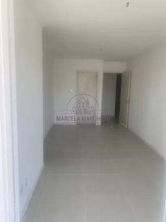 Imagem Ap 3 quartos, suíte, porcelanato, próx. perim e praia, lazer completo, 2