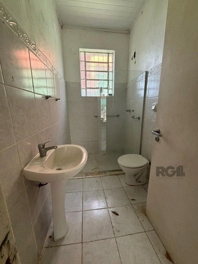 Imagem Casa com 3 quartos, 4 vagas e 120m² no bairro Vila Assução
