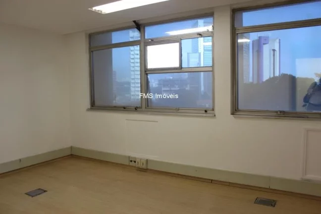 Imagem Prédio Comercial de Alto Padrão em Condomínio - 5 Banheiros, 6 Vagas de Garagem, 517m² - São Paulo, Pinheiros
