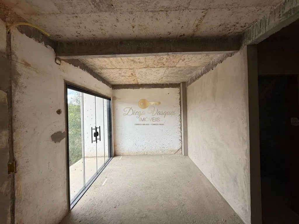 Imagem Casa em Condomínio para Venda em Teresópolis / no bairro Albuquerque