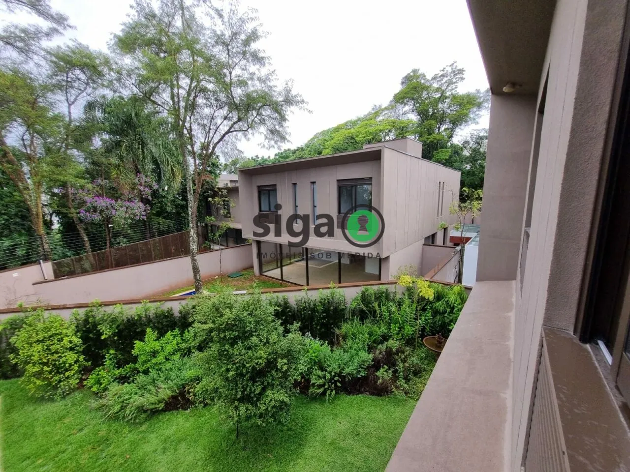 Imagem Casa a Venda na CIDADE JARDIM com 4 quartos /4 suítes