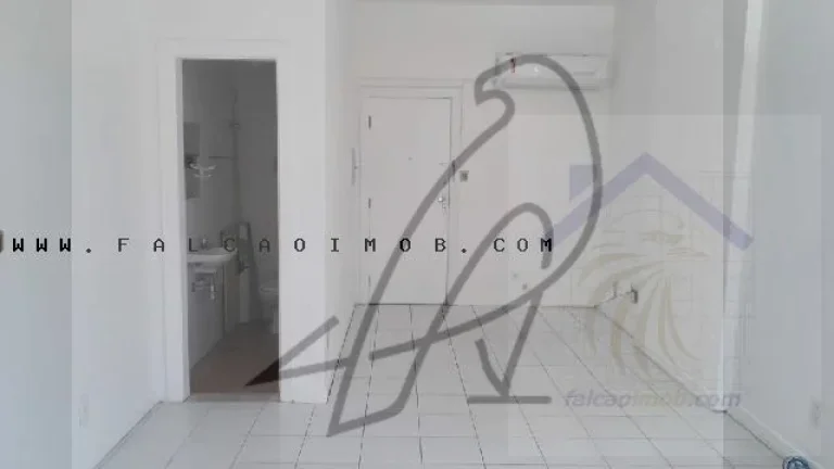 Imagem Sala Comercial para Venda em Salvador / BA no bairro Brotas