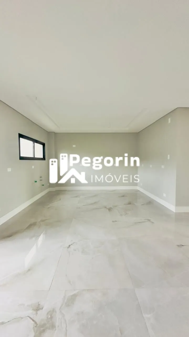 Imagem Sobrado à venda em Pinhais, Centro, com 3 quartos, 253,42m²