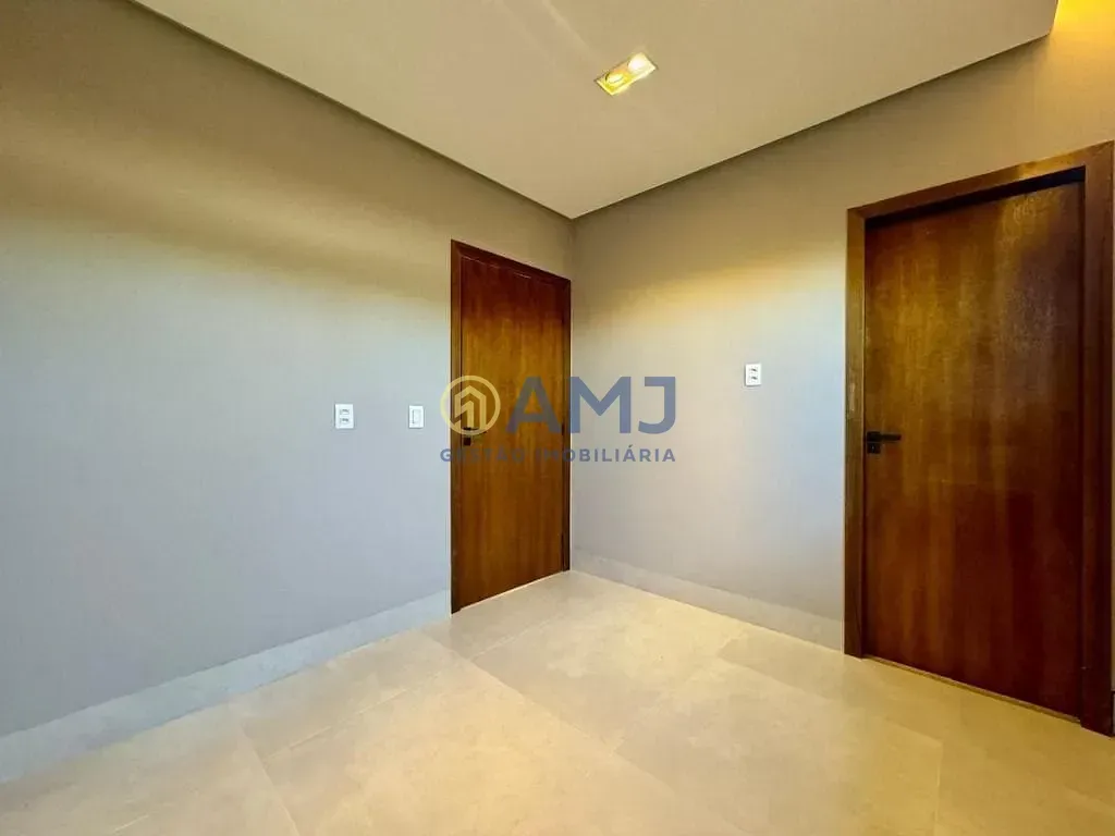 Imagem Casa em condomínio à Venda, Jardins Barcelona, Senador Canedo, GO