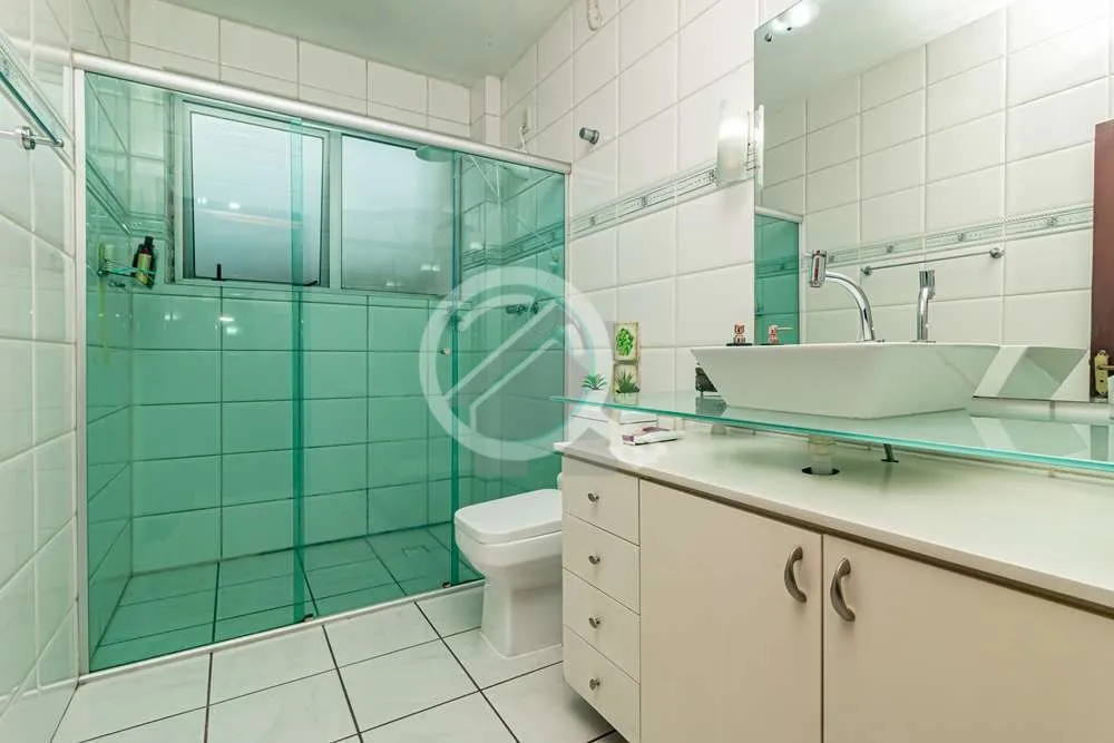Imagem O sonho de muitos porto-alegrenses pode ser resumido em poucas palavras: APARTAMENTO tipo GARDEN no ...