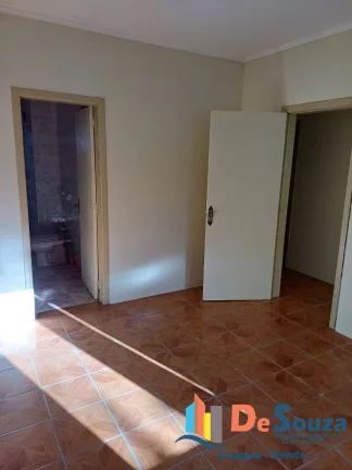 Imagem Imóvel bem localizado, e recentemente reformado.