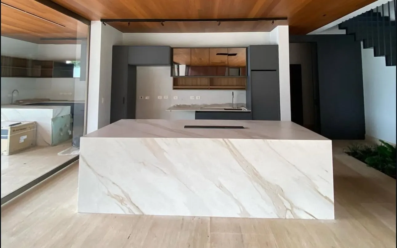 Imagem Casa 700m² à venda condomínio Lago Azul