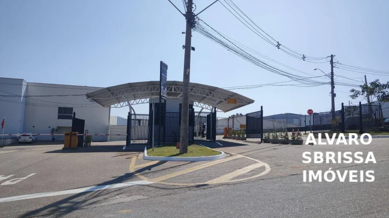 Imagem GALPÃO em concreto pré-moldado, em condomínio industrial na cidade de ITU SP 1129m2 área construída em terreno de 1500m2