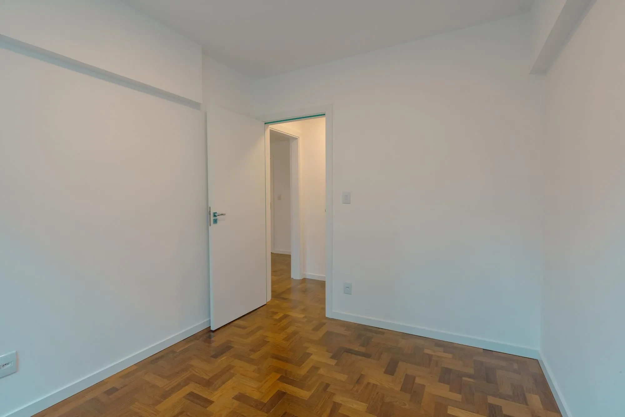 Imagem Apartamento de 2 dormitorios à venda em Higienópolis, Porto Alegre.