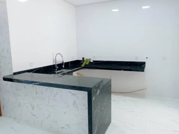 Imagem Linda Casa em Condomínio à venda em Itupeva/SP