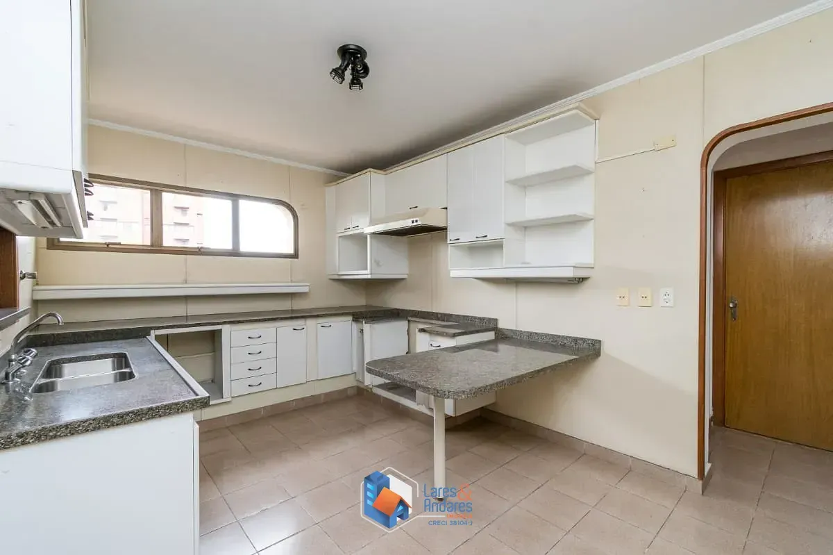 Imagem Apartamento para venda em Morumbi com 4 quartos, sendo 3 suítes, 370m²