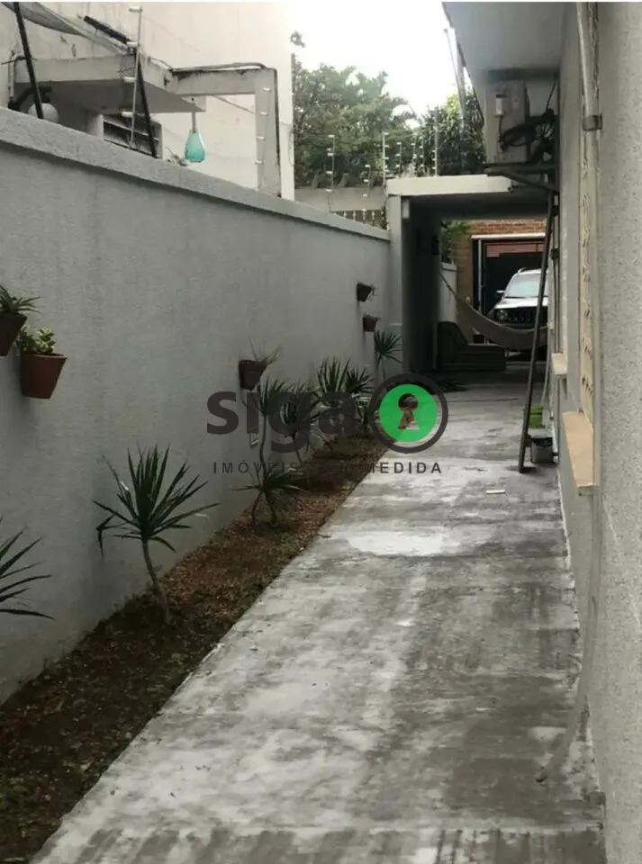 Imagem Casa no Brooklin à venda ou Locação com 3 quartos, 3 vagas, Sem Mobília