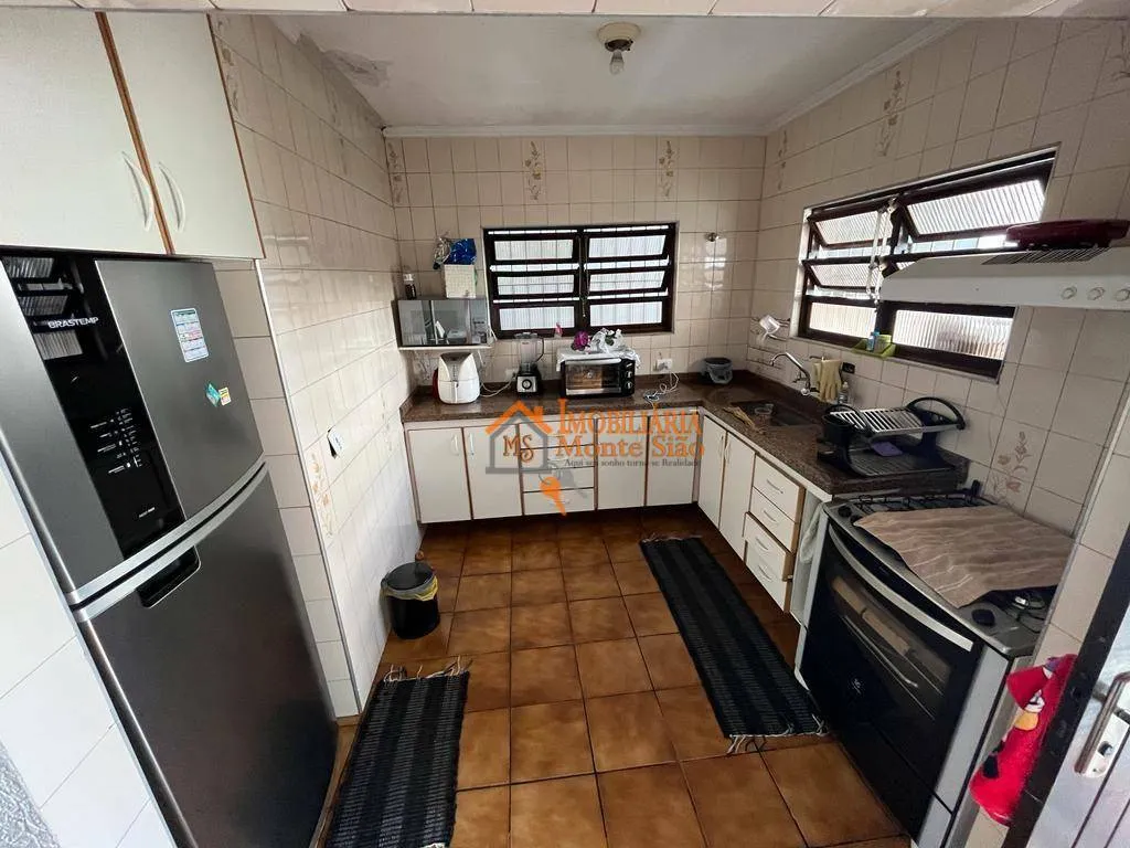 Imagem Sobrado com 2 dormitórios à venda, 155 m² por R$ 689.000,00 - Jardim Paraventi - Guarulhos/SP