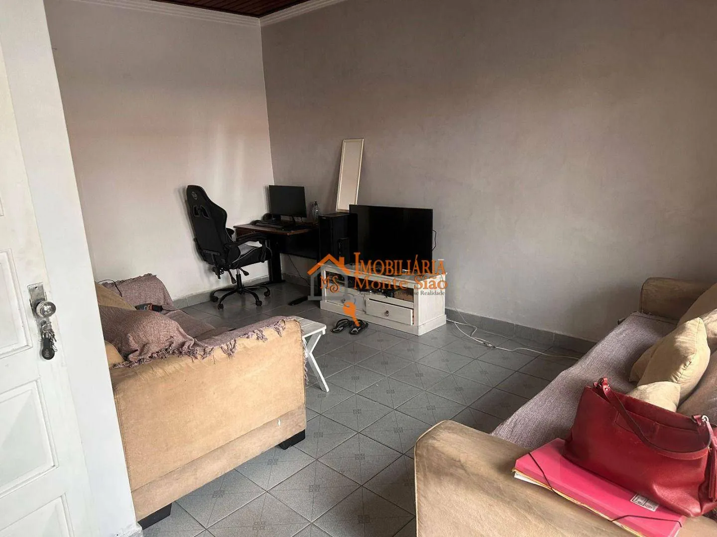 Imagem Sobrado com 6 dormitórios à venda por R$ 1.150.000,00 - Camargos - Guarulhos/SP