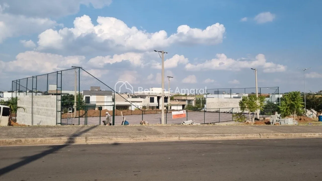Imagem Terreno com 250 m² à venda no Condomínio Real Park Sumaré