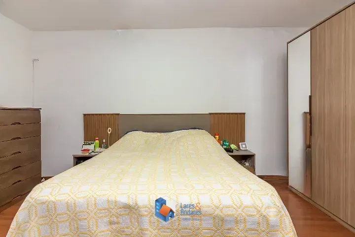 Imagem Sobrado para venda em Vila Anglo Brasileira com 4 quartos, 184m²