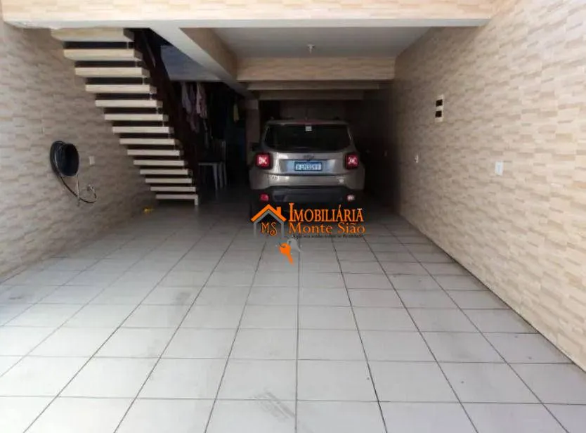 Imagem Sobrado com 2 dormitórios à venda, 280 m² por R$ 902.000,00 - Jardim Santa Clara - Guarulhos/SP