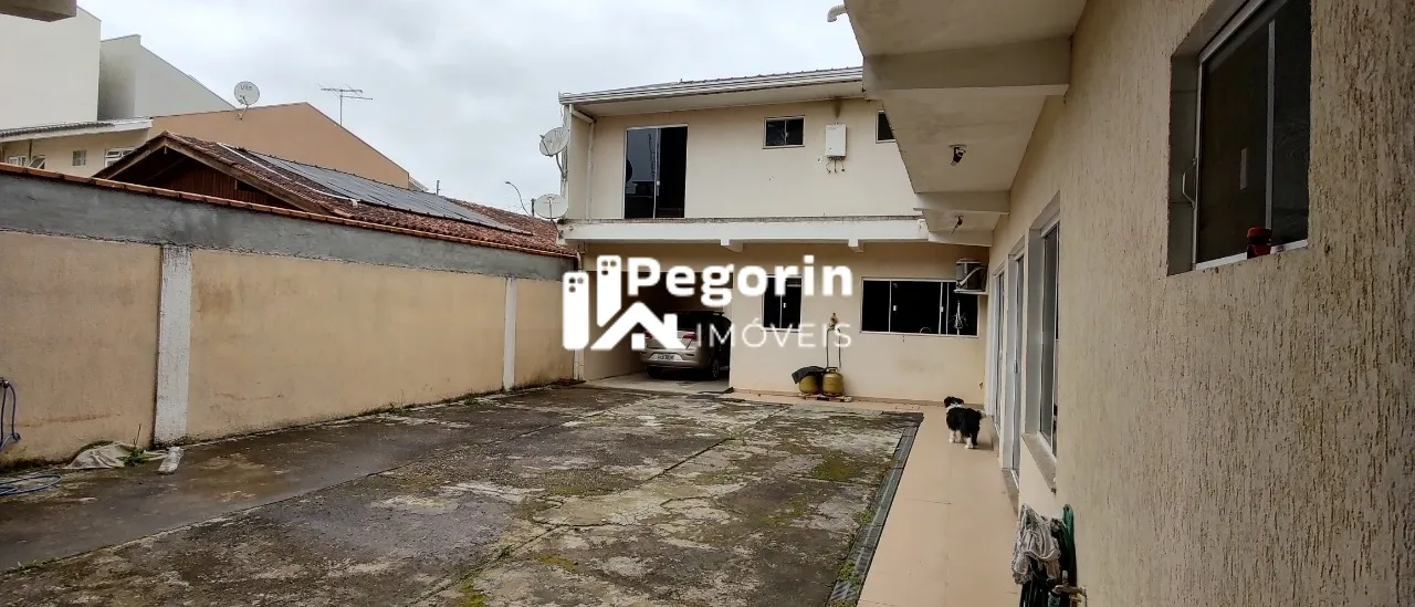 Casa à venda em Piraquara, Centro, com 4 quartos, 238,00m² em Rua Guilhermina Clippel Gaio