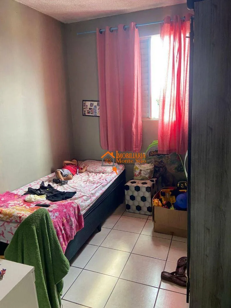 Imagem Apartamento com 2 dormitórios à venda, 50 m² por R$ 170.000,00 - Jardim Nova Cidade - Guarulhos/SP