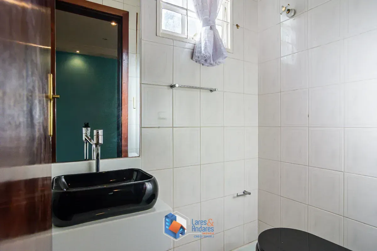 Imagem Casa de vila para venda em Vila Madalena com 3 quartos, sendo 1 suíte, 200m²