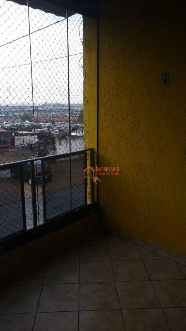 Imagem Sobrado com 3 dormitórios à venda, 203 m² por R$ 700.000,00 - Jardim São João - Guarulhos/SP