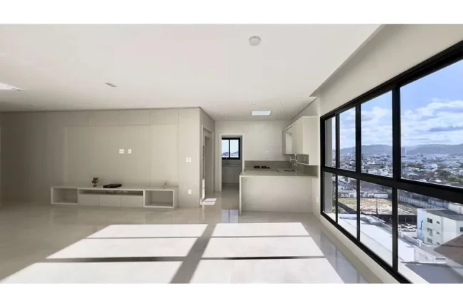 Imagem Apartamento à venda em Balneário Camboriú, Centro, com 4 quartos, 138m2