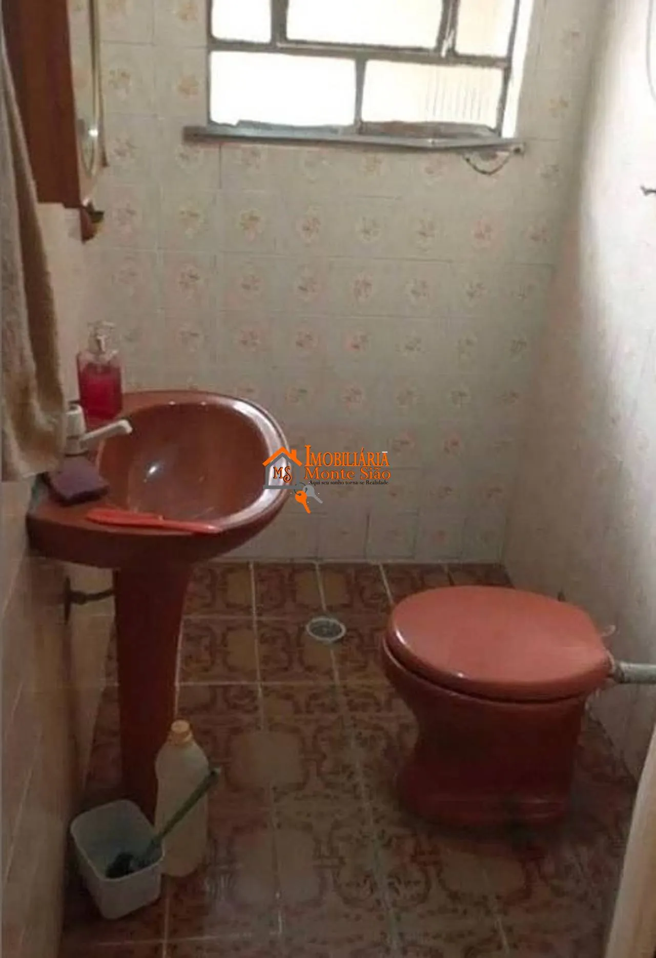 Imagem Sobrado com 4 dormitórios à venda, 132 m² por R$ 399.000,00 - Jardim Moreira - Guarulhos/SP