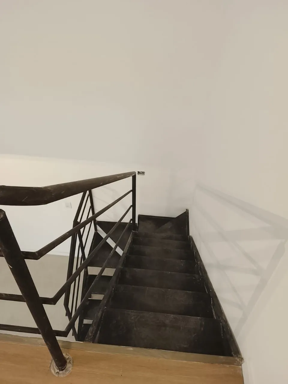 Imagem DUPLEX 1D NA CIDADE BAIXA MEZANINO COM CLOSET