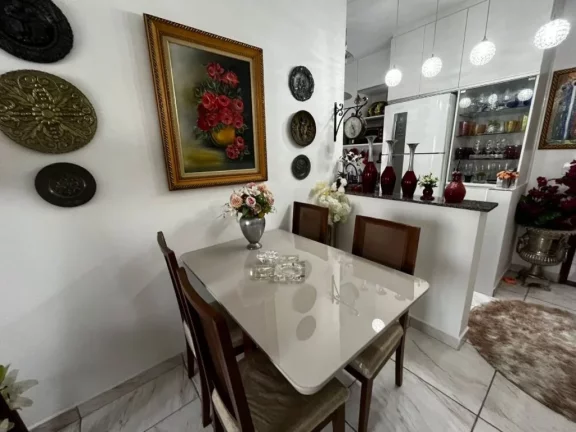 Imagem EXCELENTE APARTAMENTO NA OCIAN COM 2 DORMITÓRIOS E 1 VAGA!!!