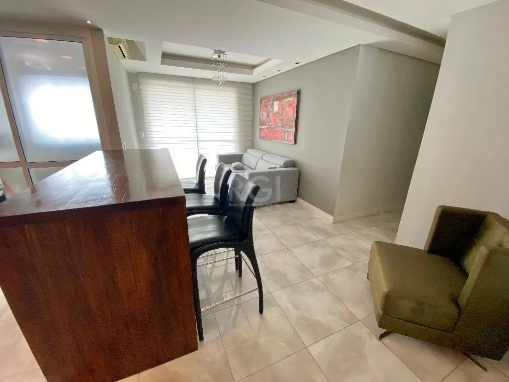 Imagem Apartamento Para Comprar no Karpathos com 2 Dormitórios transformado em 1 suite com closet