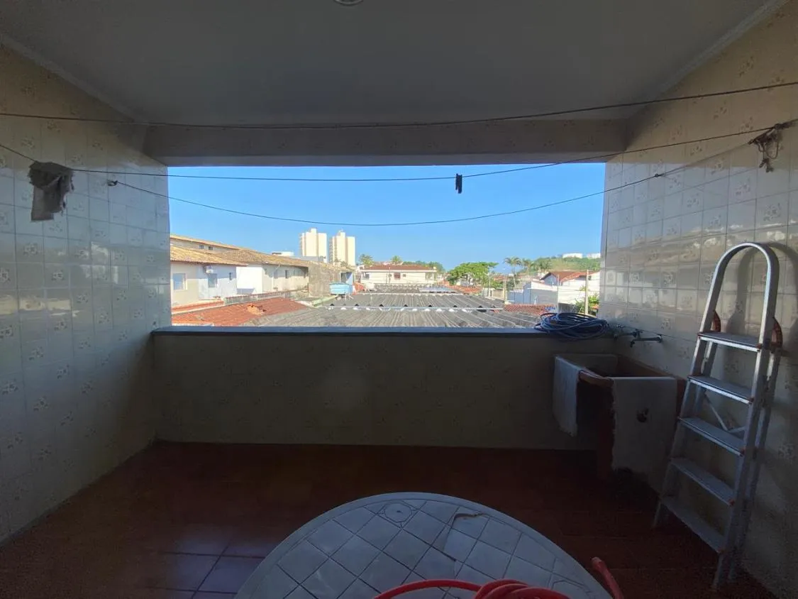 Imagem CASA SOBREPOSTA ALTA PARA LOCAÇÃO NA PRAIA DOS SONHOS EM ITANHAÉM LADO PRAIA
