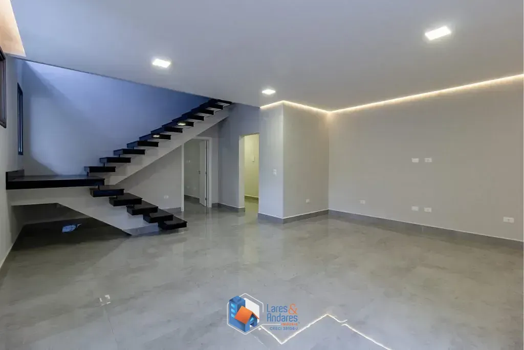Foto do imóvel Casa à venda 4 Quartos 4 Suites 3 Vagas 362M² Jardim Prudência São Paulo - SP em Rua Carlos Baptista de Magalhães