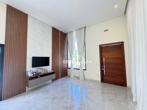 Imagem Casa á venda / Condomínio Gran Royalle