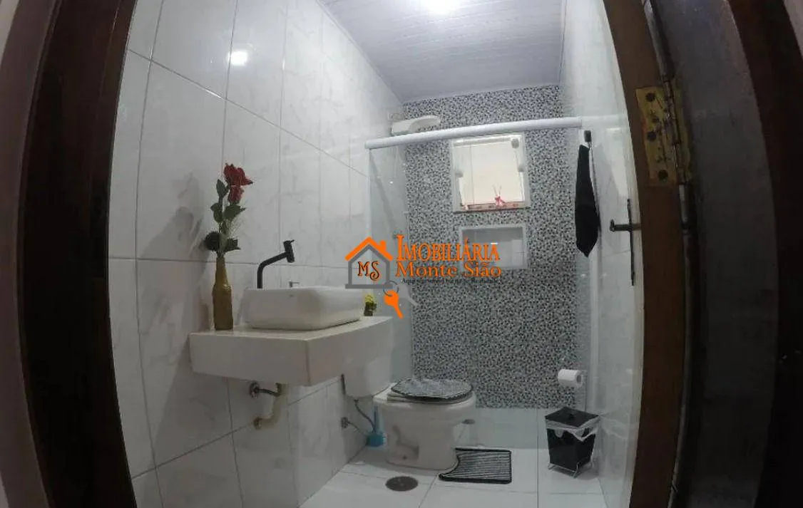 Imagem Sobrado com 3 dormitórios à venda, 229 m² por R$ 712.000 - Vila Augusta - Guarulhos/SP