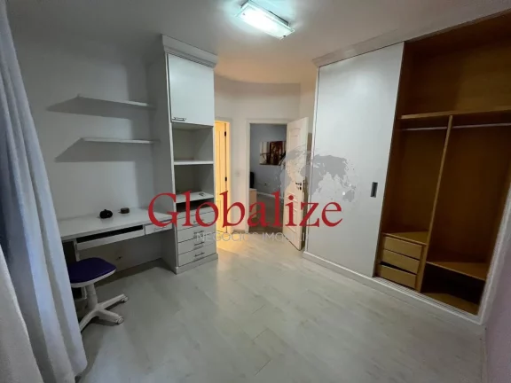 Imagem Lindo apartamento amplo com 3 dormitórios com suítes, garagem demarcada no bairro do gonzaga em Santos por R$ 1.900,000,00