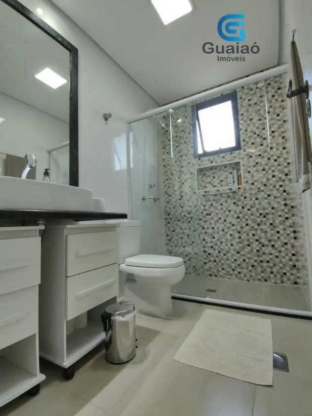 Imagem Vendo amplo apartamento, 03 dormitórios, Ponta da Praia, Santos